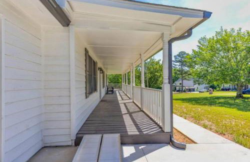 Sleeps 8, Lake Lanier Hidden Gem - Foto 37