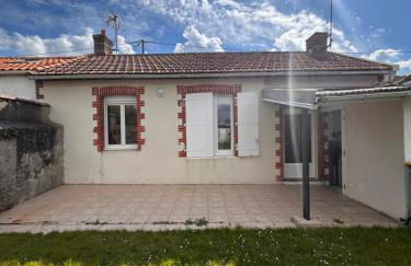 Maison de Famille La Bernerie - Foto 1