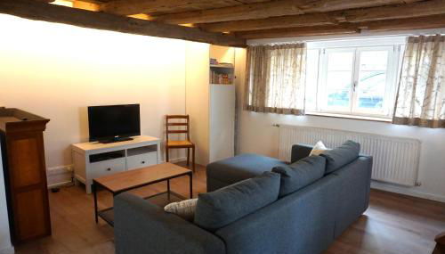 Gîte Les Hirondelles - Spacieux et Typique Alsacien - Commerces à Proximité - Proche Sélestat - Foto 2