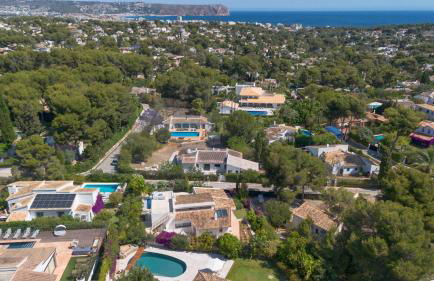 Bonita stay B Light Piscina climatizada, bbq, wifi - Foto 31