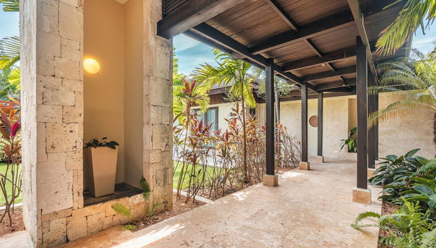 Mesmerizing Villa With Jacuzzi Maid in Cap Cana - Foto 3, Habitación