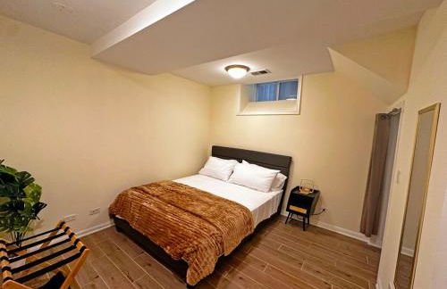 Spacious and Modern 3BD 2BA Home- Garage Parking! - Foto 10