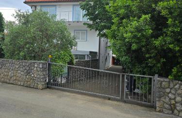 Apartmani Zec - Foto 1