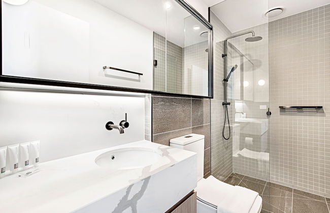 Lumina Suites - Photo 29