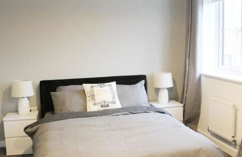 Penelope Maison - London in 50 Mins, Free Parking, 1 BDRM Home - Foto 1