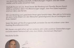 Direkte Uninähe: Ferienwohnung mit großem Doppelbett, Küchenzeile und neu renoviertem Badezimmer - Photo 12