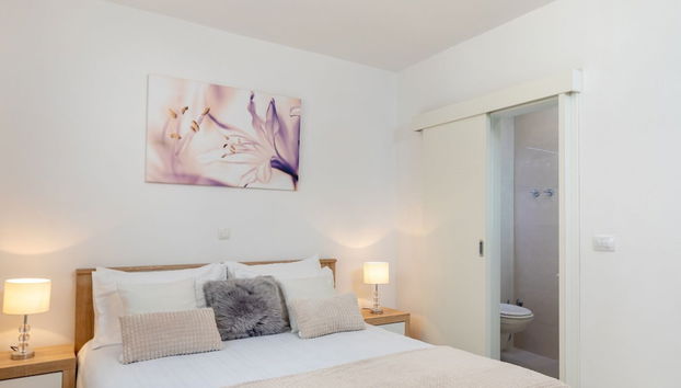 Apartments Blazevic - Two Bed/apt With Hot Tub - Foto 2, Habitación