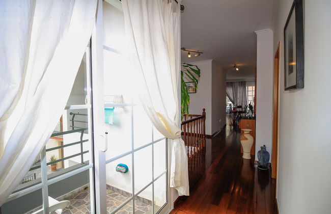 Casas da Avenida e do Pico - Foto 39