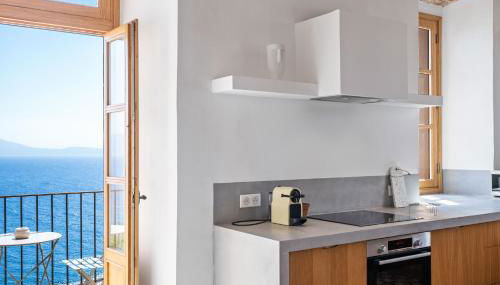 Cargèse, appartement de charme surplombant le port - Foto 3