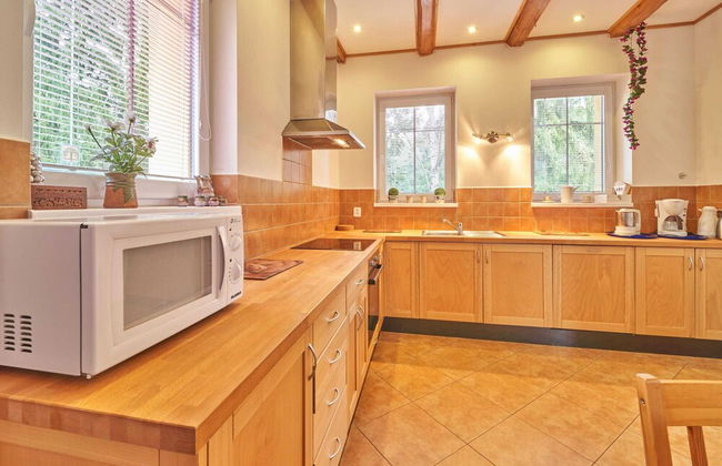 Spacious Mountain Retreat - Foto 15