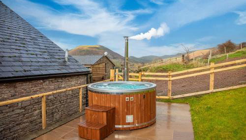 Dew Cottage with Hot Tub - Foto 1