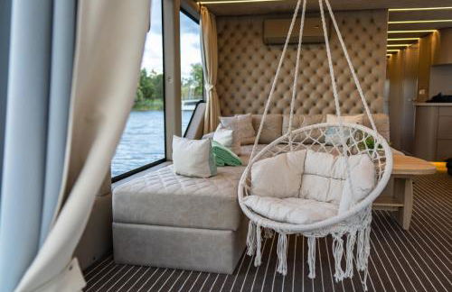 Dein schwimmendes Luxboot in Templin - Photo 2