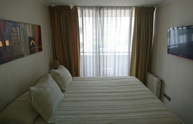 At Home Roger de Flor - Photo 9