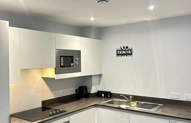 2br-sleeps4-citycentre-parking-rooftop - Foto 13