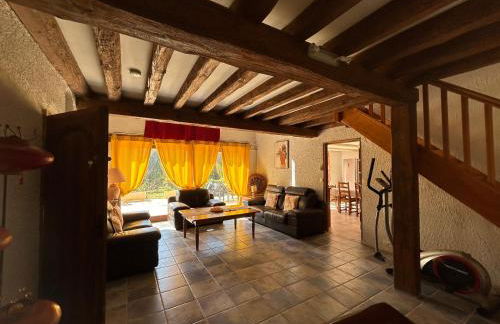 VILLA AU CALME AVEC PISCINE - Foto 10