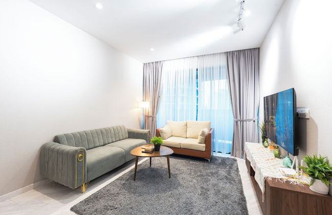 Moonway Luxury Suites At Eaton Residence - Photo 66