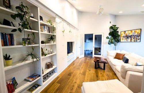 Gold Country Post-Modern Estate on Piper Hill - Photo 5