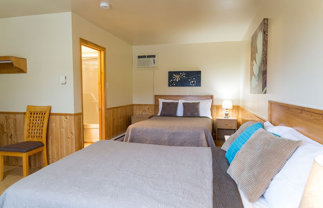 Middle Brook Cottages & Chalets - Photo 20