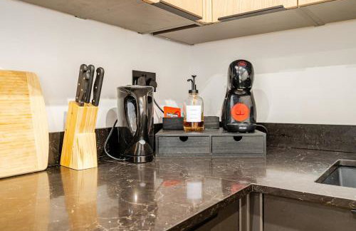 Luxury Apartment Close to Elstree & Borehamwood Station - Photo 18