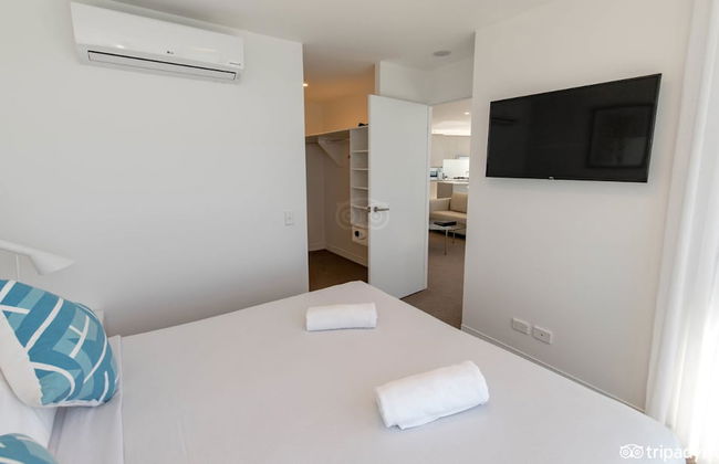 Rhapsody Resort - Foto 10