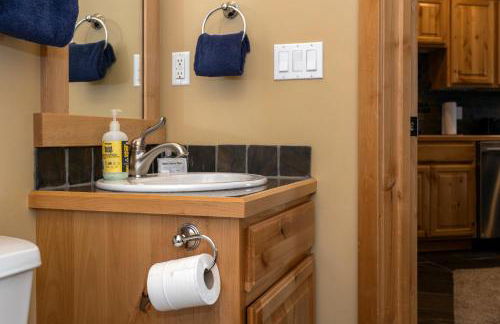 Penthouse Studio w Mtn Sunrise Views & Near Silver Mtn - Foto 14