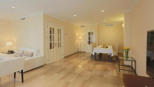 Epicenter Lujoso apto Parking gratis Perfecta ubicación - Foto 2