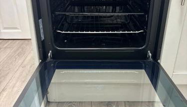 Treforest Apartment 2 Bedrooms - Next Station- Free Parking - Foto 2