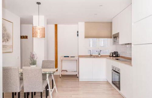 Latido de Chueca Calle Farmacia - Photo 2