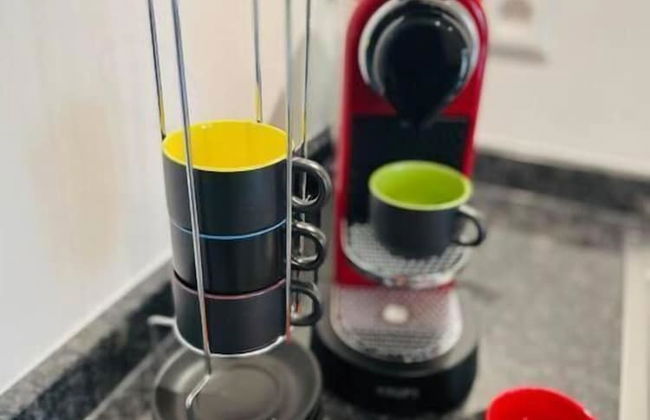 3 bedrooms in Center Terrace & Parking - Photo 27