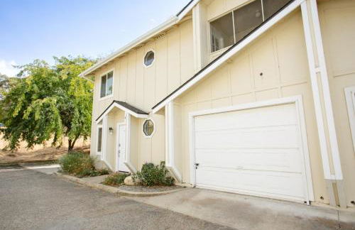 Comfort meets Tranquility by the Sequoia Entrance - Foto 6