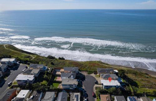 30 - Gem by the sea none-obstructive ocean view - Photo 15