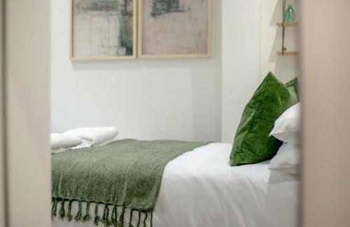 Lindenstone Stylish & Comfortable Stays in the Heart of Maidstone - Foto 2