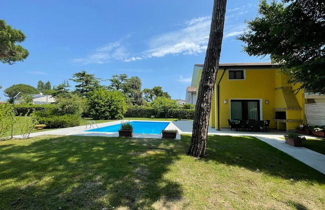 Fantastic Villa With Pool for 7 Guests on Albarella - Foto 14