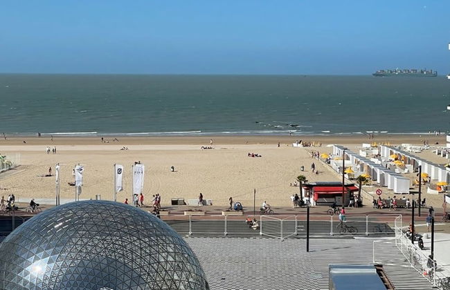 Renovated Apartment With sea View and Parking - Foto 17