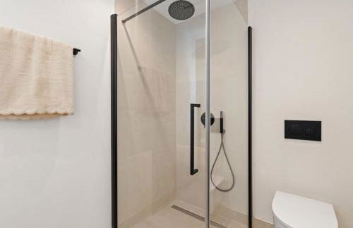 3 Bedroom Apartment with Mountain Views - La Quinta, Benahavís - Photo 12