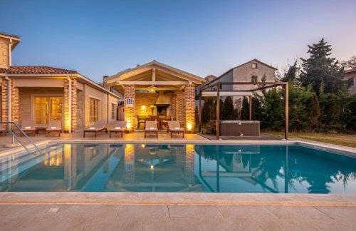 Holiday Home Villa Star mit Whirlpool by Interhome - Foto 1