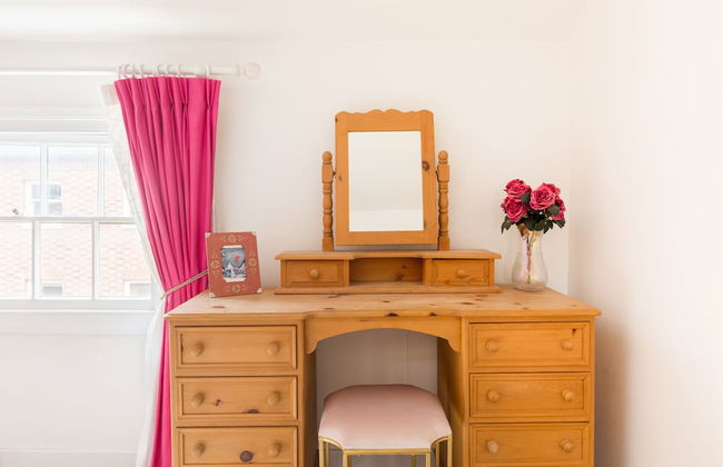 Shakespeare House, Free Parking, Town Centre Location - Foto 11