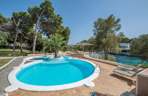 Villa Claramunda - Foto 1