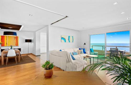 Frontline Beach Apt with Terrace - Foto 10