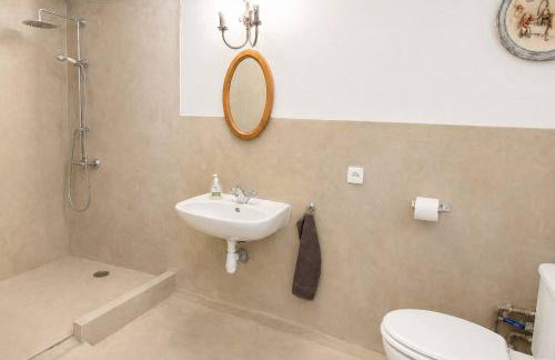5 Family Apartments with Pool & Large Garden in Historic Pézenas Convent - Foto 33
