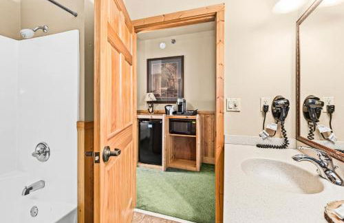 Amazing Superior Lake View Condo and Heated Pools - Foto 53