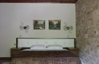 Xenonas Platia - Photo 43