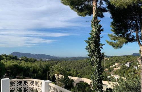 South facing Villa with beautiful views - Foto 23