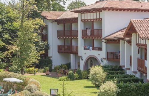 1-Appt avec piscine à St-Jean Pays-Basque - Foto 4