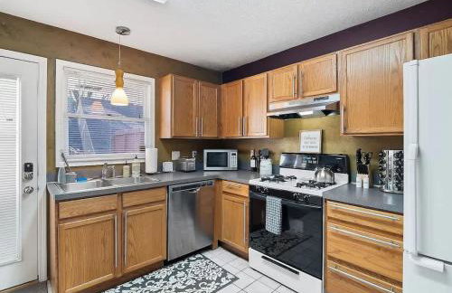 Fun 3 BR Home in Ohio City Game Room Sleeps 11 - Foto 4