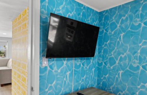 Sunshine House #2-Selfie-Friendly - Steps to Beach - Foto 71