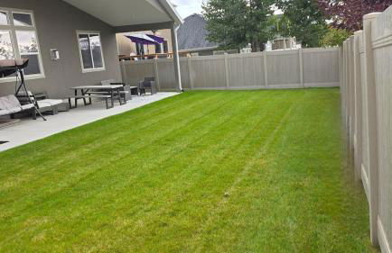 Wasatch Retreat 5 bed 3 5 bath pool table game room - Photo 28