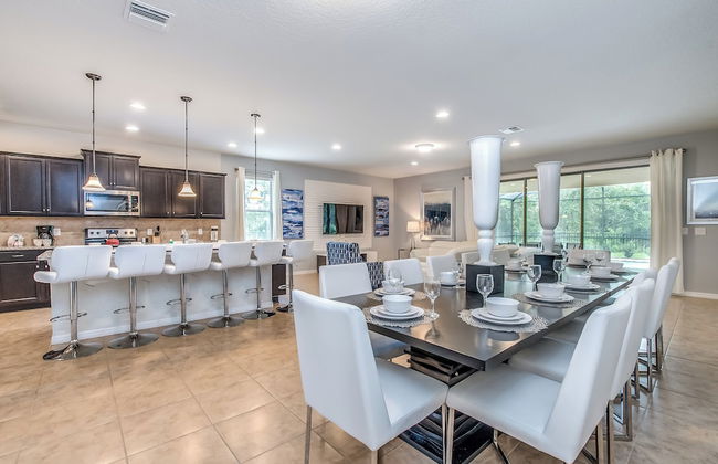 Villa W/ Pool, Movie Theater & Game Roomsleeps 20 - Foto 9