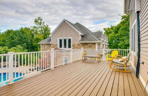 Spacious Belmont Home w/ Seasonal Pool & Grill - Foto 53