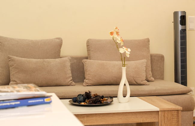 Christiano Apartments - Photo 5